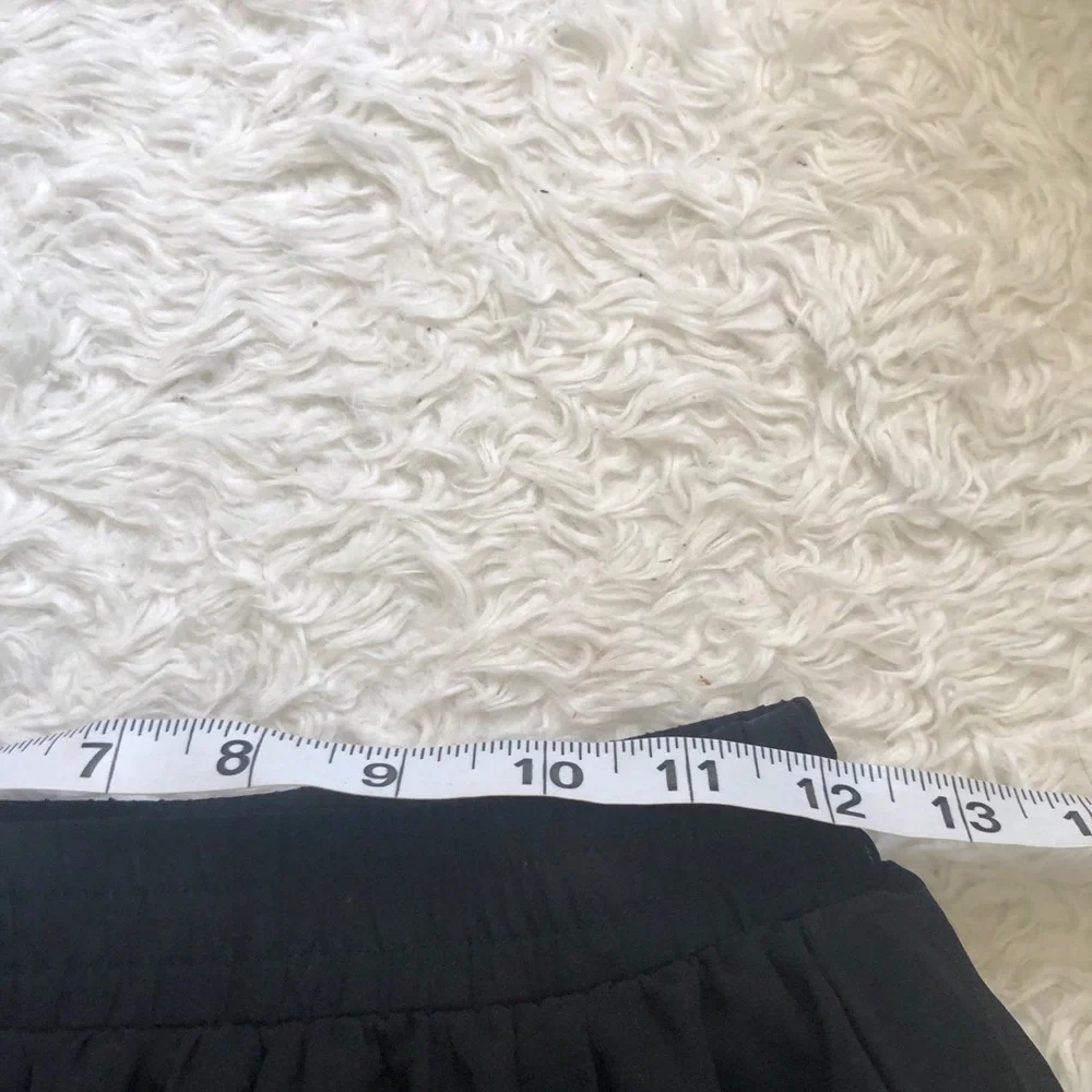 Black chiffon short skirt - Picture 2 of 5